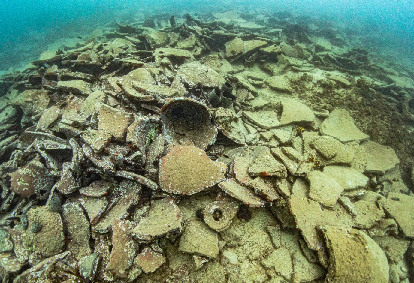 Main cargo concentration of Wreck 9